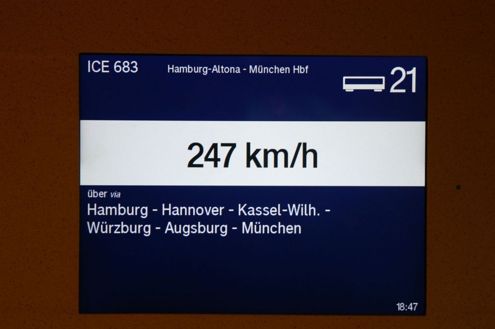 V ICE Hamburg - Mnichov, jedeme skoro 250 km/h